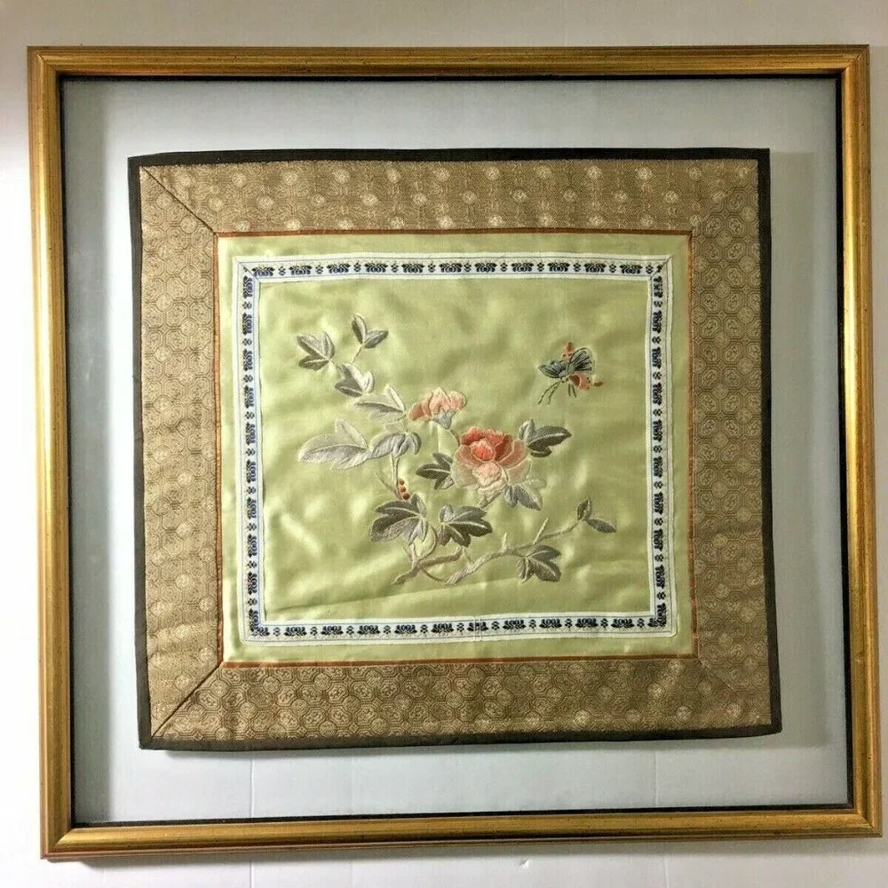 Vintage‎ framed Wall Art Asian Embroidered Silk  panel